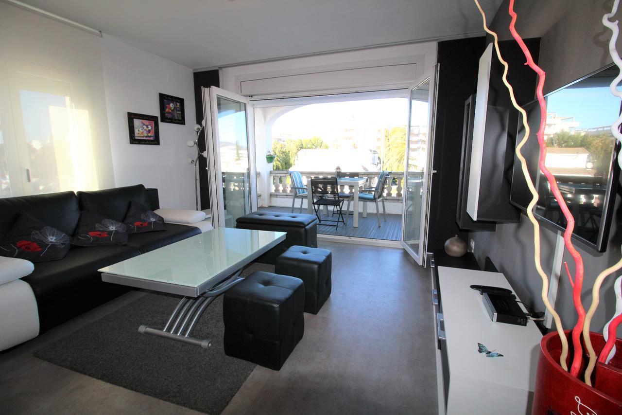 Ferienwohnung Fonda 24 Roses Exterior foto